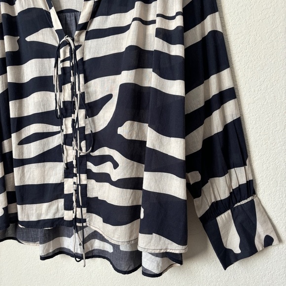 IRO Bold Printed Cotton Lace Up High Low Rattle Relaxed Blouse Top - Picture 4 of 14